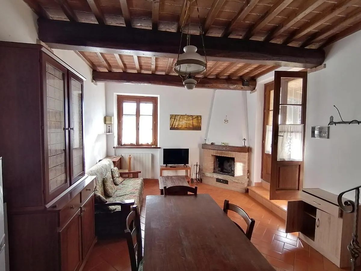 La Capannina Apartment Volterra Italy